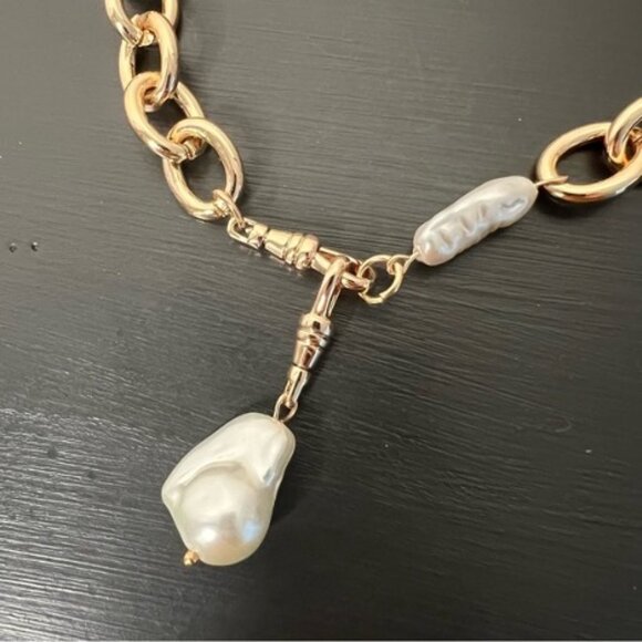 Anthropologie Layered Pearl Pendant Necklaces, Set of 2, Ivory NWT - Picture 2 of 3